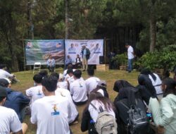 Gaet Komunitas Muda, Gibran Center Lakukan Reboisasi Lahan di Lembang KBB