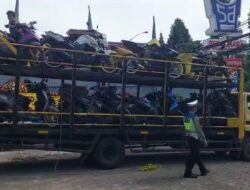 Ratusan Motor Berknalpot Brong Terjaring Razia Polisi di Lembang KBB