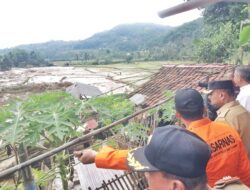 Upaya Pencarian Korban Longsor di Cipondok Subang Resmi Ditutup