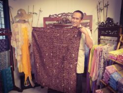 Kembangkan Batik Khas Cimahi, Triwanto Raup Omzet hingga Ratusan Juta