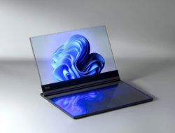 Lenovo Hadirkan Inovasi Terbaru di MWC 2024 dengan Laptop Transparannya