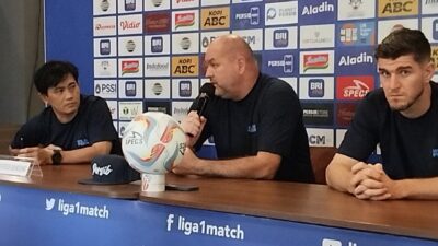 Bojan Hodak Siap Turunkan Skuad Terbaik saat Menjamu Borneo FC