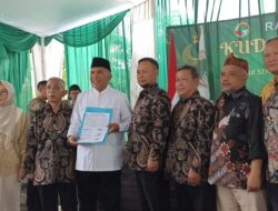 Pj Bupati Bandung Barat Minta KUD Edukasi Peternak Sapi tak Buang Kotoran Hewan ke Sungai