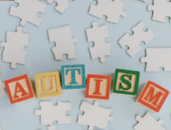 Berikut Ini Tanda Kamu Mungkin Memiliki Autisme, Cari Tau Yuk!