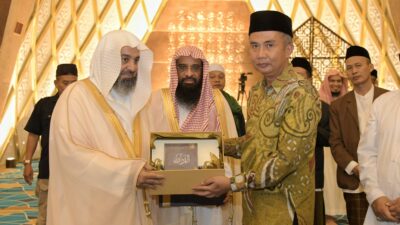 Bey Machmudin Sambut Kedatangan Wamen Kerajaan Arab Saudi di Masjid Raya Al Jabbar